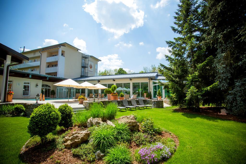 Thermenhotel Quellenhof Bad Fussing Luaran gambar