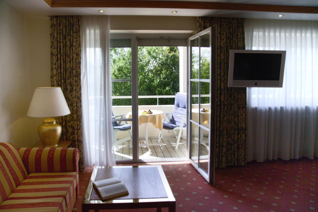 Thermenhotel Quellenhof Bad Fussing Bilik gambar
